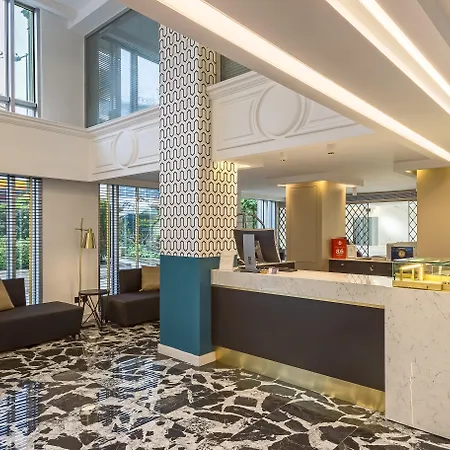Airotel Stratos Vassilikos Hotel 4*