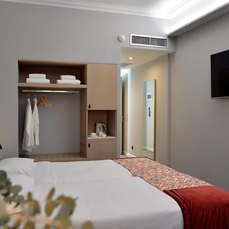 Airotel Stratos Vassilikos Hotel 4*