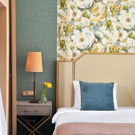 Airotel Stratos Vassilikos Hotel 4*